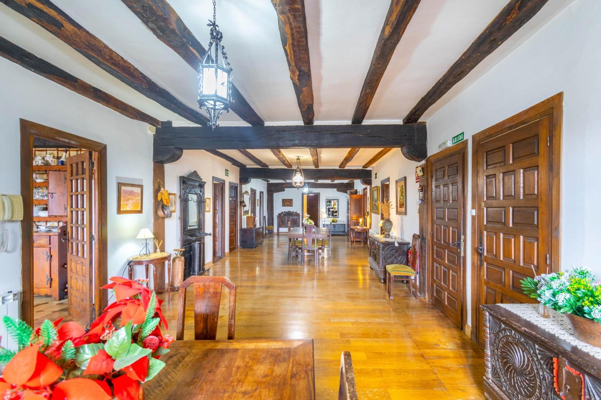 Casa Rural Arotzenia, Hogar Rustico En Pleno Valle De La Ulzama Lizaso Buitenkant foto