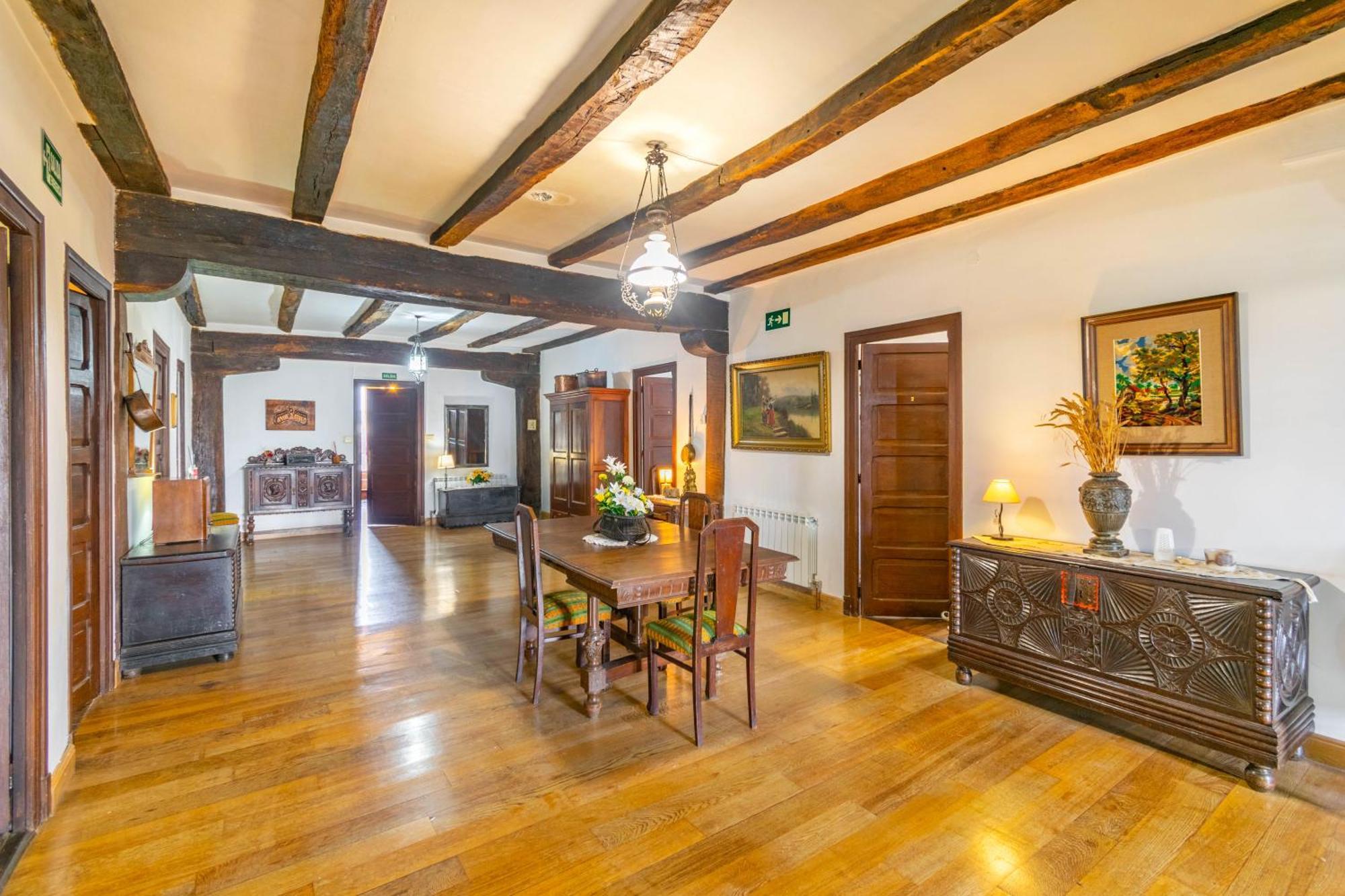 Casa Rural Arotzenia, Hogar Rustico En Pleno Valle De La Ulzama Lizaso Buitenkant foto