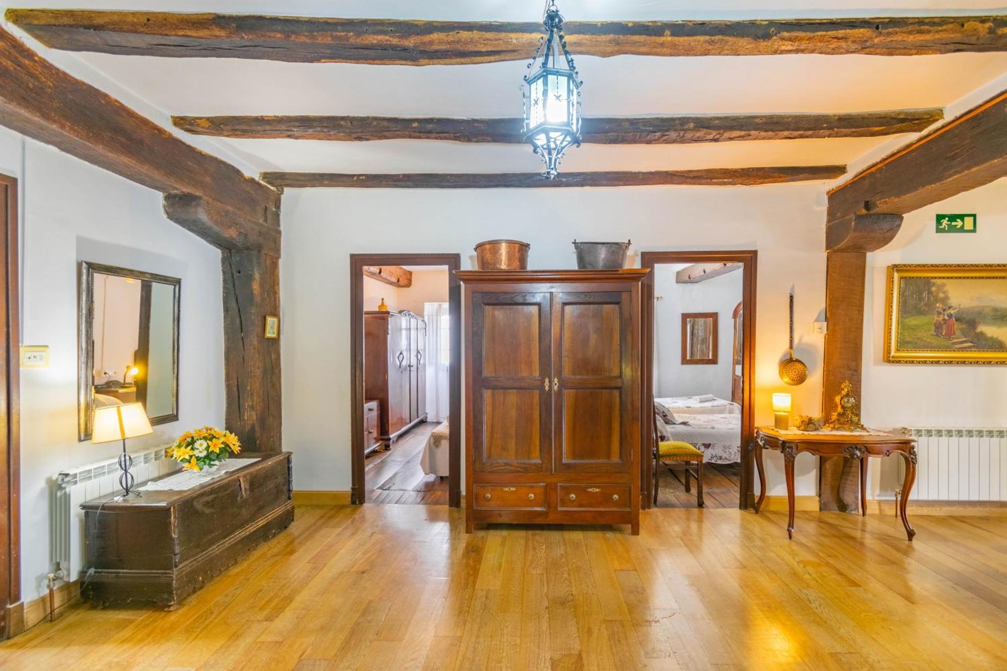 Casa Rural Arotzenia, Hogar Rustico En Pleno Valle De La Ulzama Lizaso Buitenkant foto