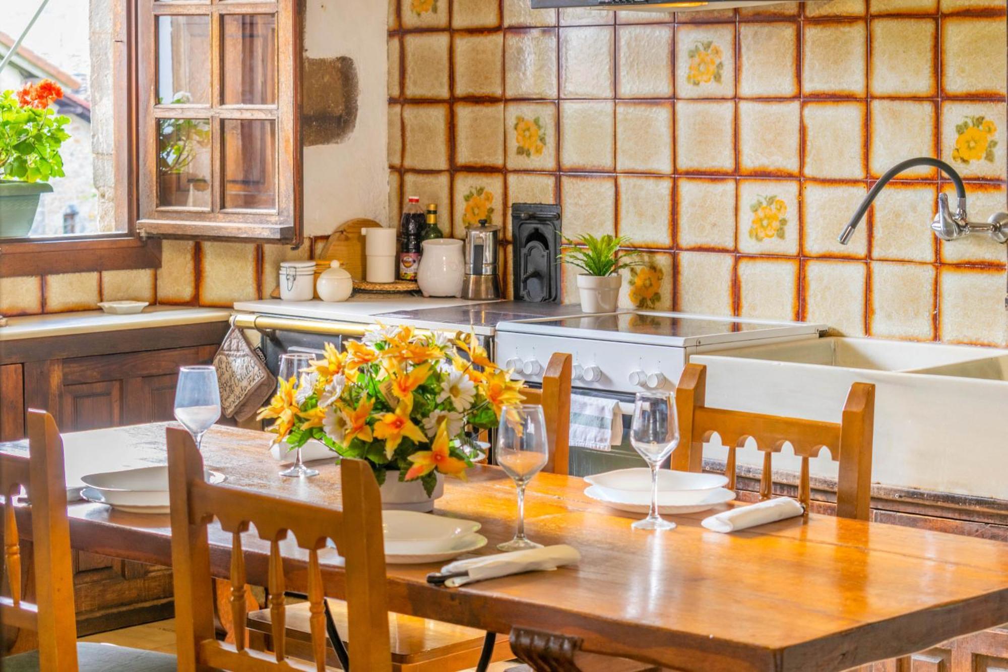 Casa Rural Arotzenia, Hogar Rustico En Pleno Valle De La Ulzama Lizaso Buitenkant foto